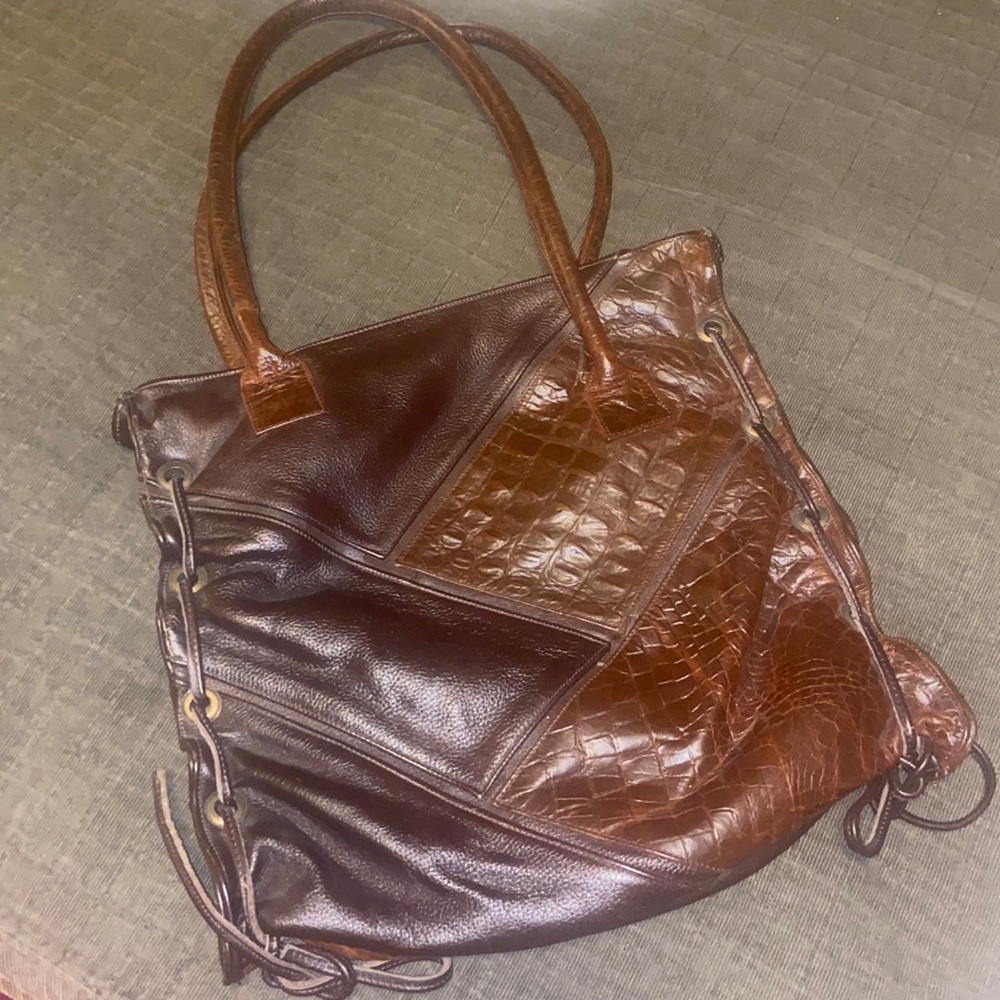 Cyprus brown leather bag